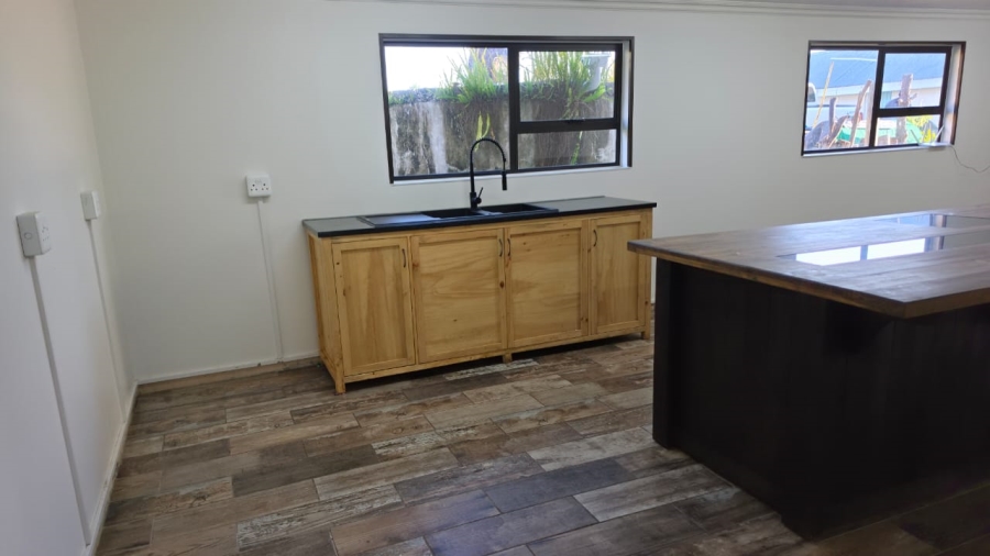Commercial Property for Sale in Sedgefield Rural Western Cape